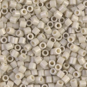 8-0-Delica-Bead-0261-1-DBL261-1