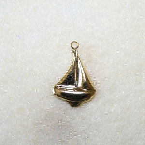 Charm-Gold-Right-446RG-C446RG